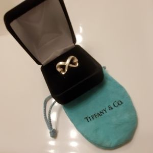 Elsa Peretti Open Heart Infinity Ring